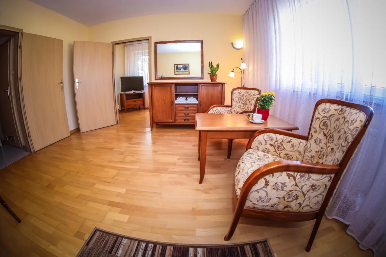 Hotel Uniwersytecki Stary Toruń Zewnętrze zdjęcie