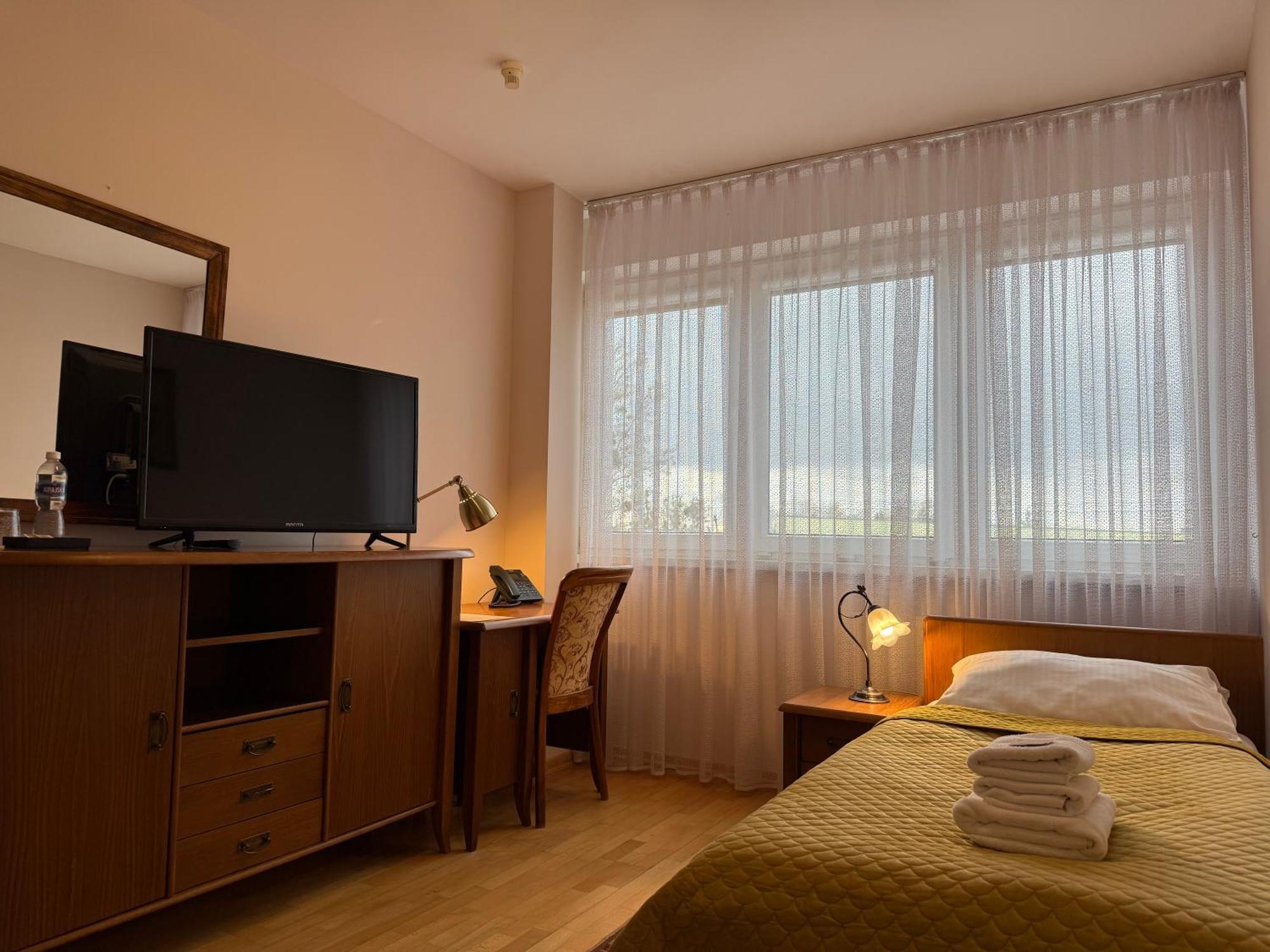 Hotel Uniwersytecki Stary Toruń Zewnętrze zdjęcie